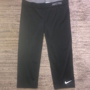 NEVER WORN BEFORE!! Nike pro workout capris!!!